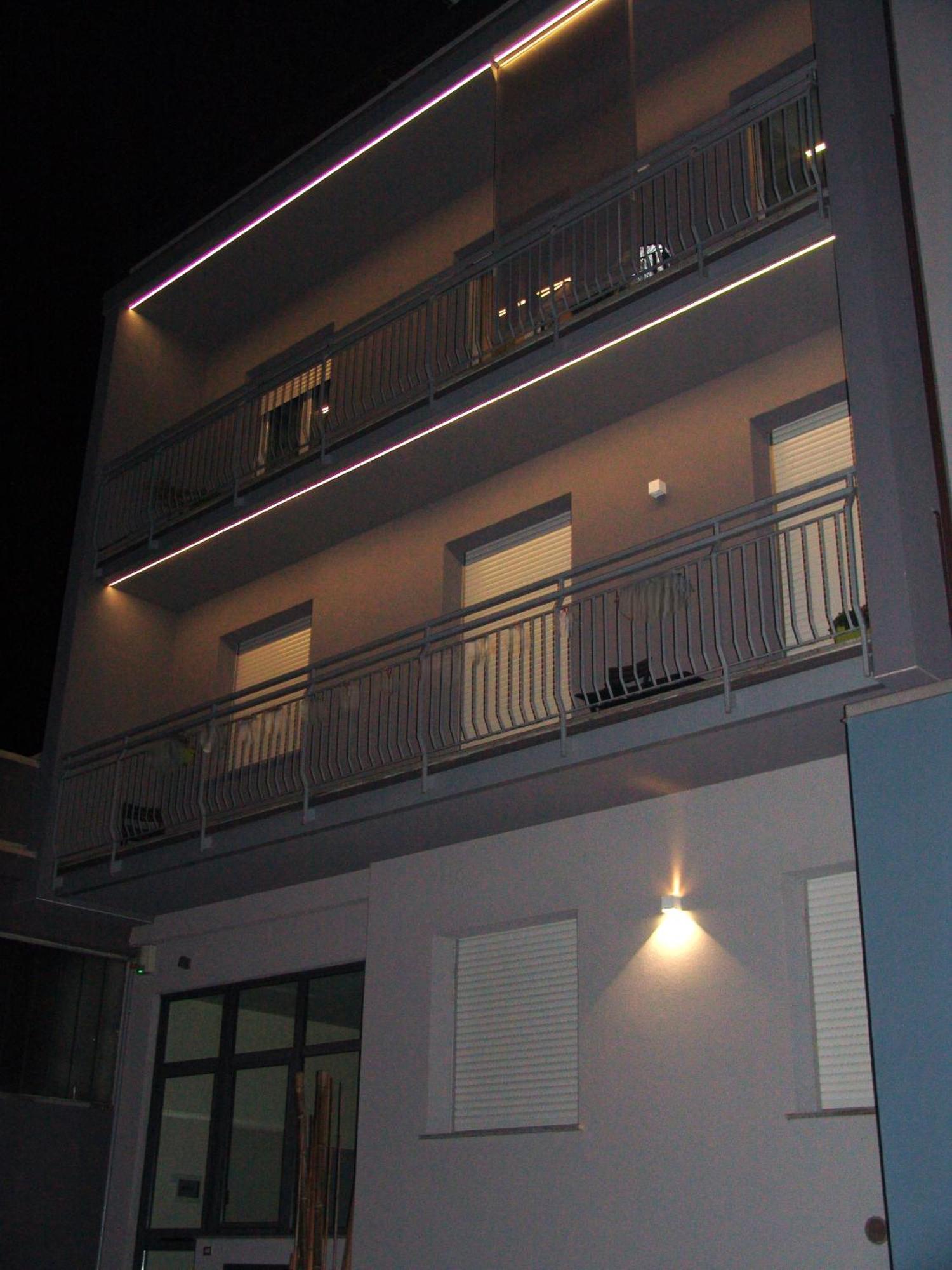 Modern Apartment Luci & Stelle Near Lake Como Nibionno ภายนอก รูปภาพ